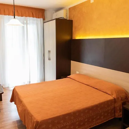 Verdi Hotel 3*